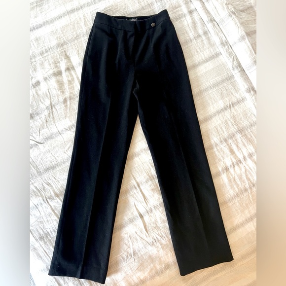 Chanel Wool and Cashmere Black Pants. EUR Size 34 - US Size 2. - Picture 2 of 13